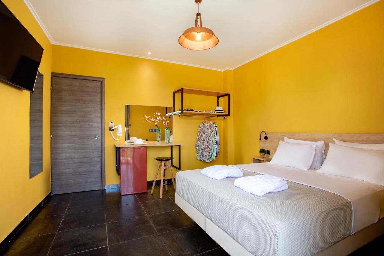 Conte Cristo Suites Paralía Exterior foto